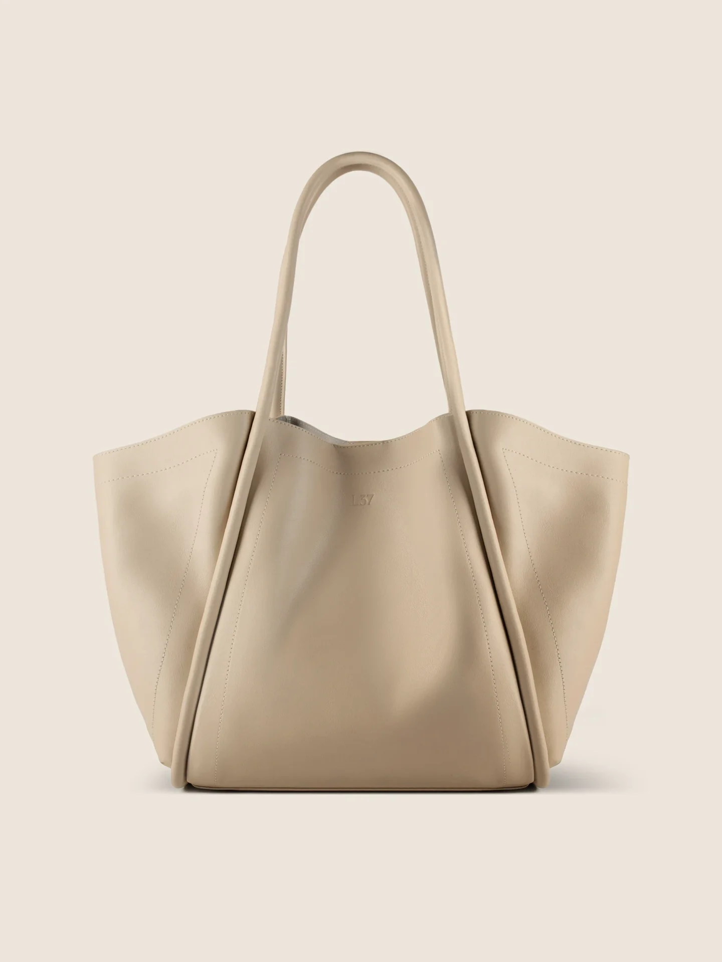 T_BIGBIGWORLDNEW_BEIGE-2-